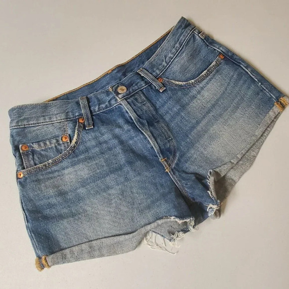 Levis 501 Blue 5 Pocket Design Mid Rise Shorts - Picture 1 of 9